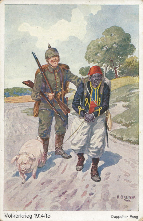 "Völkerkrieg 1914/15. Doppelter Fang". Ansichtskarte, sign. A. Greiner, ungelaufen. Sammlung Detlev Brum. Der "doppelte Fang": Ein nordafrikanischer Soldat und ein Schwein … Zufall oder Absicht, werden Muslime und Tiere gleichgesetzt? Unter den bekannten Ansichtskarten handelt es sich eher um eine Ausnahme.