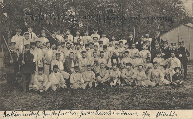 Kriegsgefangene Franzosen und Araber. Ansichtskarte, privat gelaufen als Bahnpost Celle – Soltau im Oktober 1914. Sammlung Detlev Brum.
