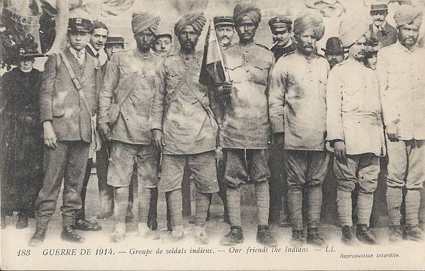 "Guerre de 1914. Groupe de soldats indiens – Our friends the Indians". Carte Postale, ungelaufen. Sammlung Detlev Brum.