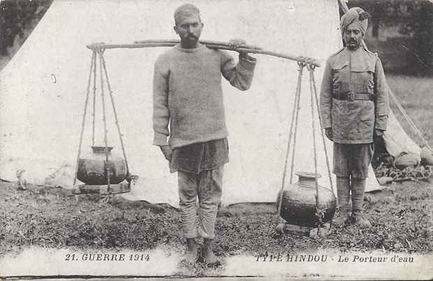 "Guerre 1914. Type Hindou. Le Porteur d’eau" (Der Wasserträger). Carte Postale, gelaufen November 1914 in Frankreich. Sammlung Detlev Brum.