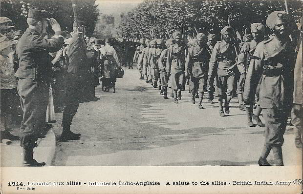 "Le salut aux alliés – Infanterie Indio-Anglaise". Carte Postale, ungelaufen. Sammlung Detlev Brum.